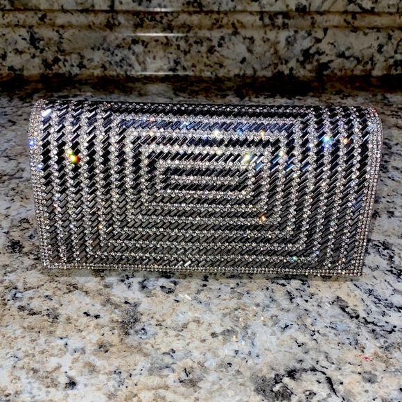 Handbags - Brand New Evening Handbag w/ detachable strap